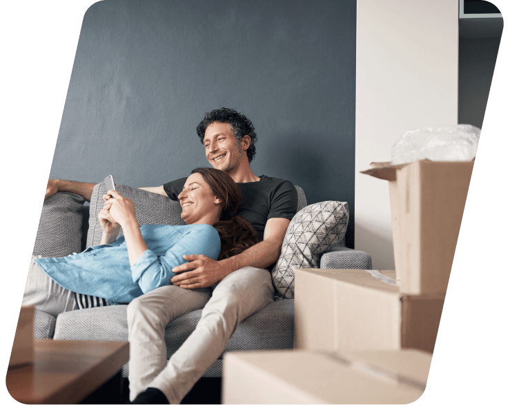 couple-relaxing-moving-house